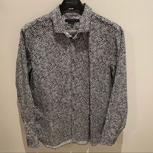 John Varvatos Button Up Dress Shirt - Medium